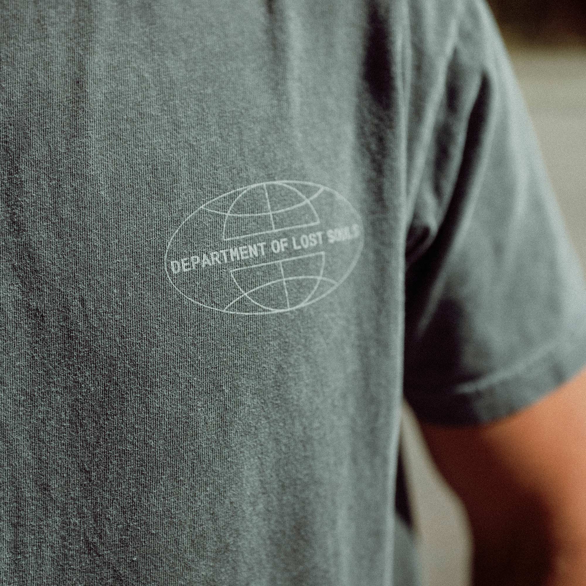 Flight Risk Tee
